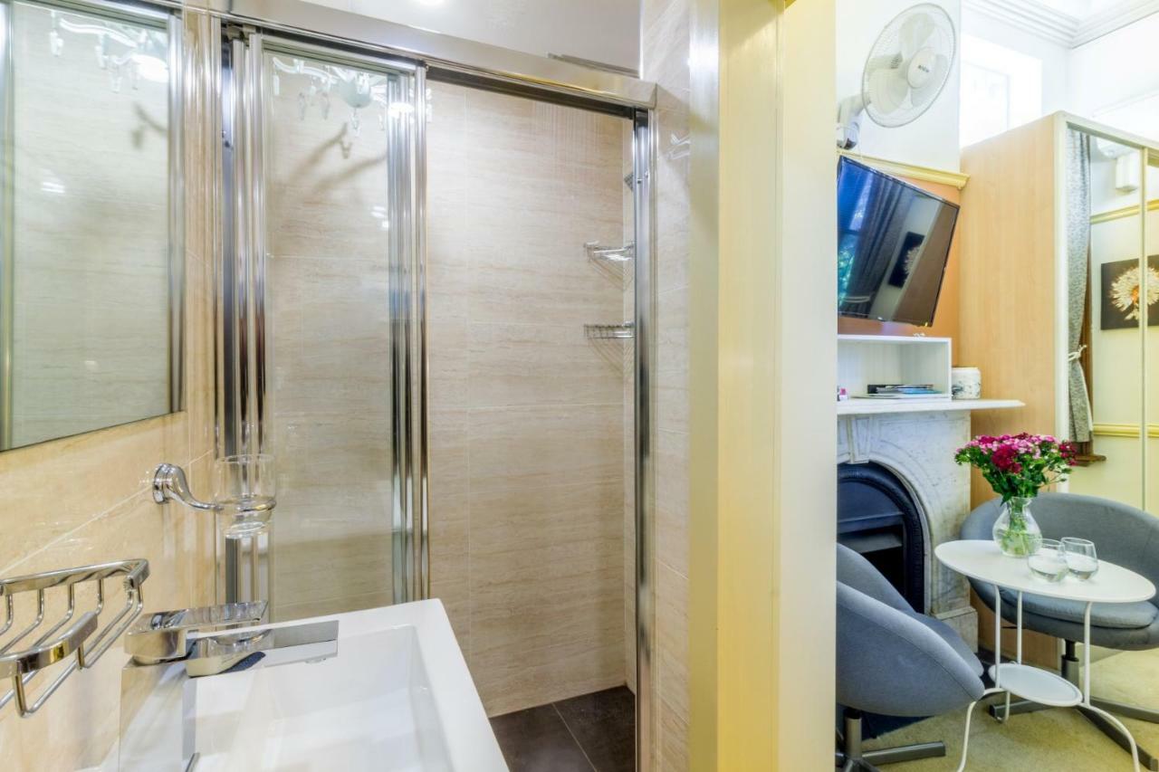 Superb Surry Hills Studio Room - Great Location Sydney Eksteriør billede